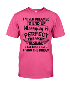 I Marry A Freaking Awesome Husband Gift For Wife T-Shirt Guys Tee