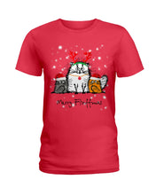 Load image into Gallery viewer, Merry Fluffmas Cute Cats Gift For Cat Lovers Ladies Tee