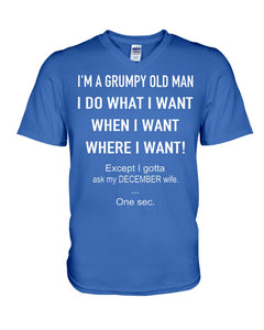 Grumpy Old Man December Wife Black Quote T-Shirt Guys V-Neck