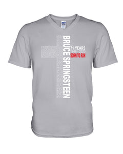71 Years Born To Run Bruce Springteen Black T-Shirt Guys V-Neck