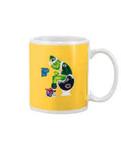 Load image into Gallery viewer, Grinch Green Bay Packers Funny Tee Mug