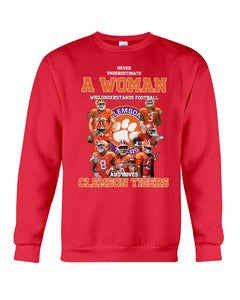 A Woman Loves Clemson Tigers Gift For Fans T-Shirt Sweatshirt