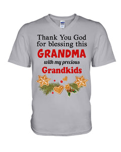 Blessing My Grandma Christmas Gift For Family Guys V-Neck