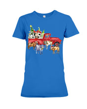 Load image into Gallery viewer, Merry Christmas In Town Cow Lovers Gift For Farmers Ladies Tee