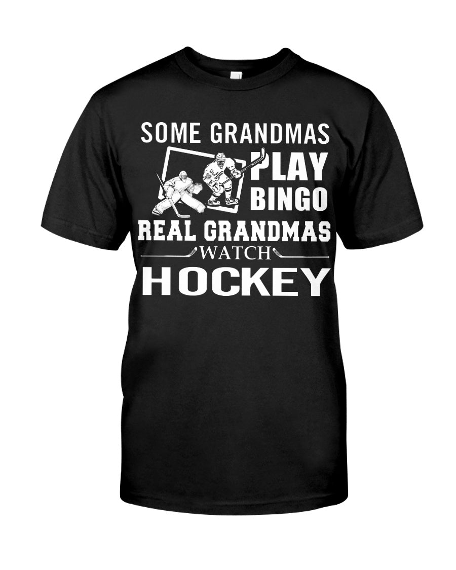 Real Grandmas Hockey Bingo Funny T-Shirt Guys Tee