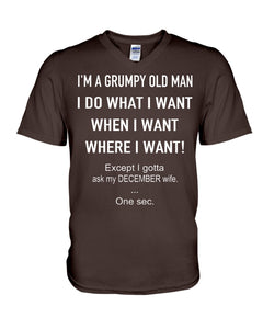 Grumpy Old Man December Wife Black Quote T-Shirt Guys V-Neck