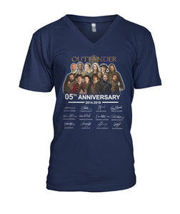 50Th Anniversary Outlander Gift For Fans Black T-Shirt Guys V-Neck