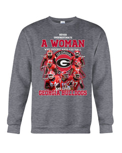 A Woman Loves Georgia Bulldogs Custom Tee Sweatshirt